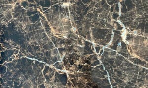 חיפוי קיר דמוי שיש מבריק WM13