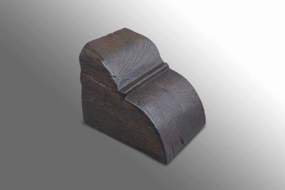 קונסולה חום גדול