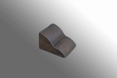 קונסולה חום קטן